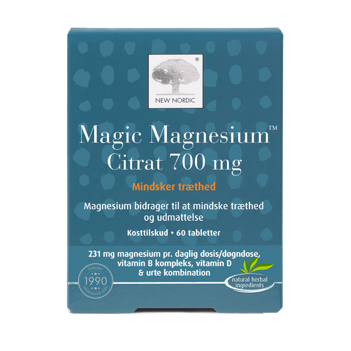 di_webpackshot_magnesiumcitrat_60_dk_new New Nordic Magic Magnesium Citrat 700 mg™ med magnesium, B-vitaminer, D-vitamin og urter, hvor magnesium bidrager til at mindske træthed og udmattelse.