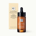 Forsiden af emballagen til Natural Magic™ Firming Serum.